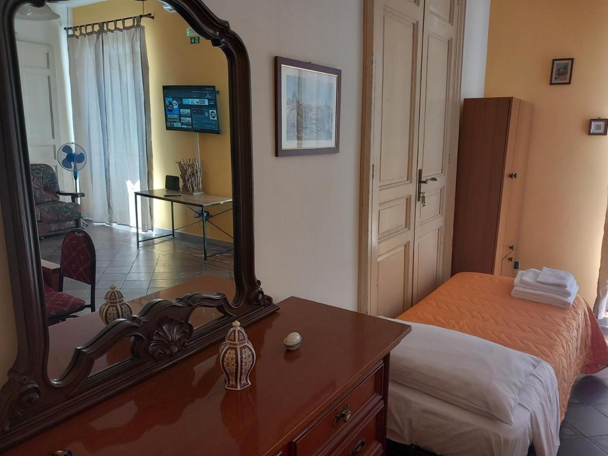 B&B Donna Elvira Siderno Exterior photo